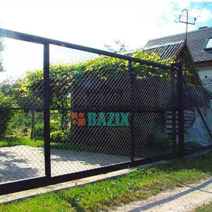 Ворота откатные из рабицы 2х4